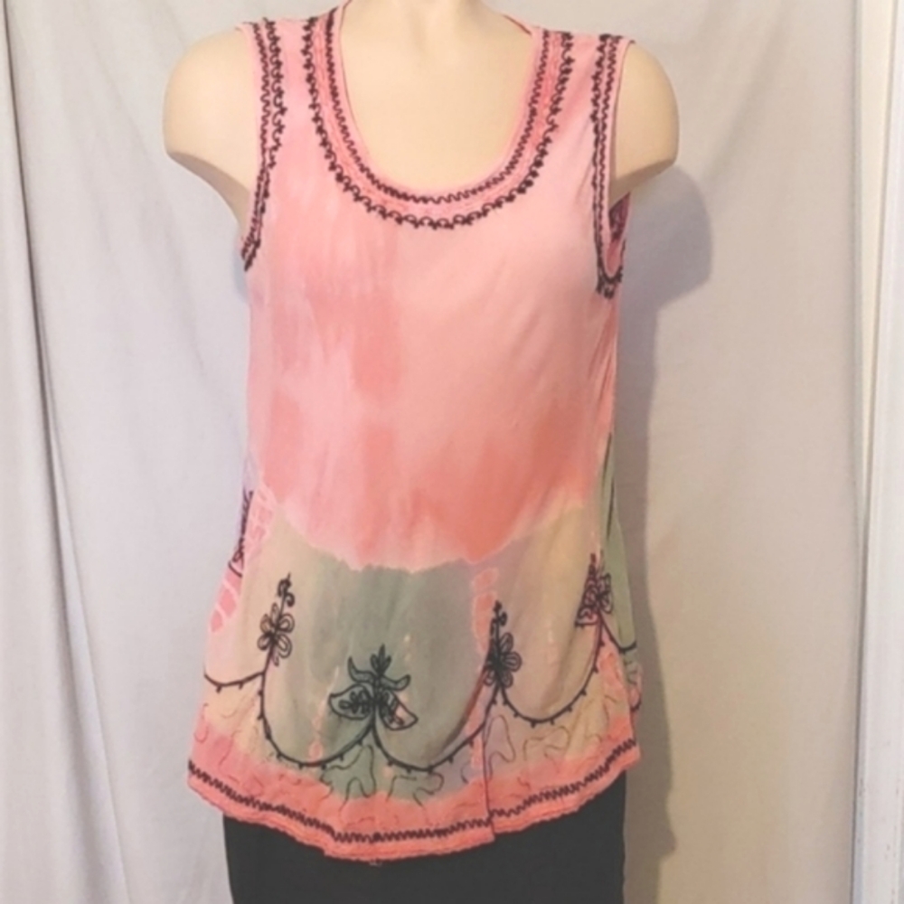 Bohemian style pink tie dye tank top.